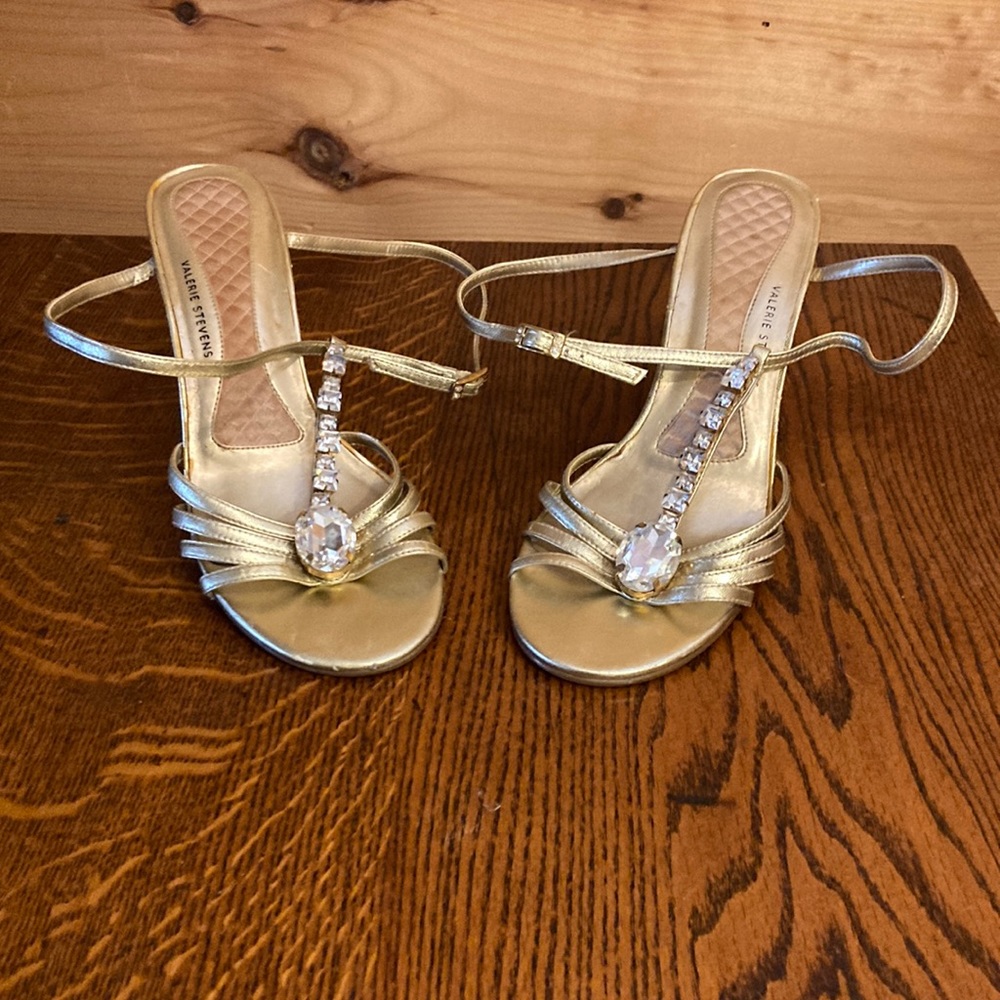 Valerie Stevens Stiletto